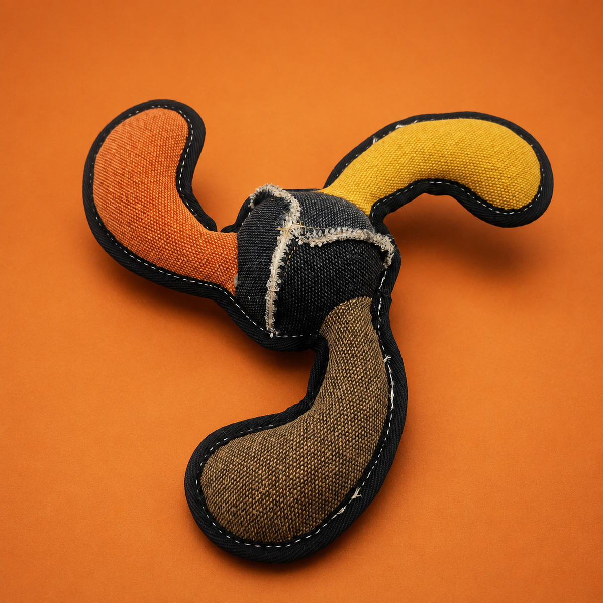Nutrapet Chuck Frisbee Dog Toy
