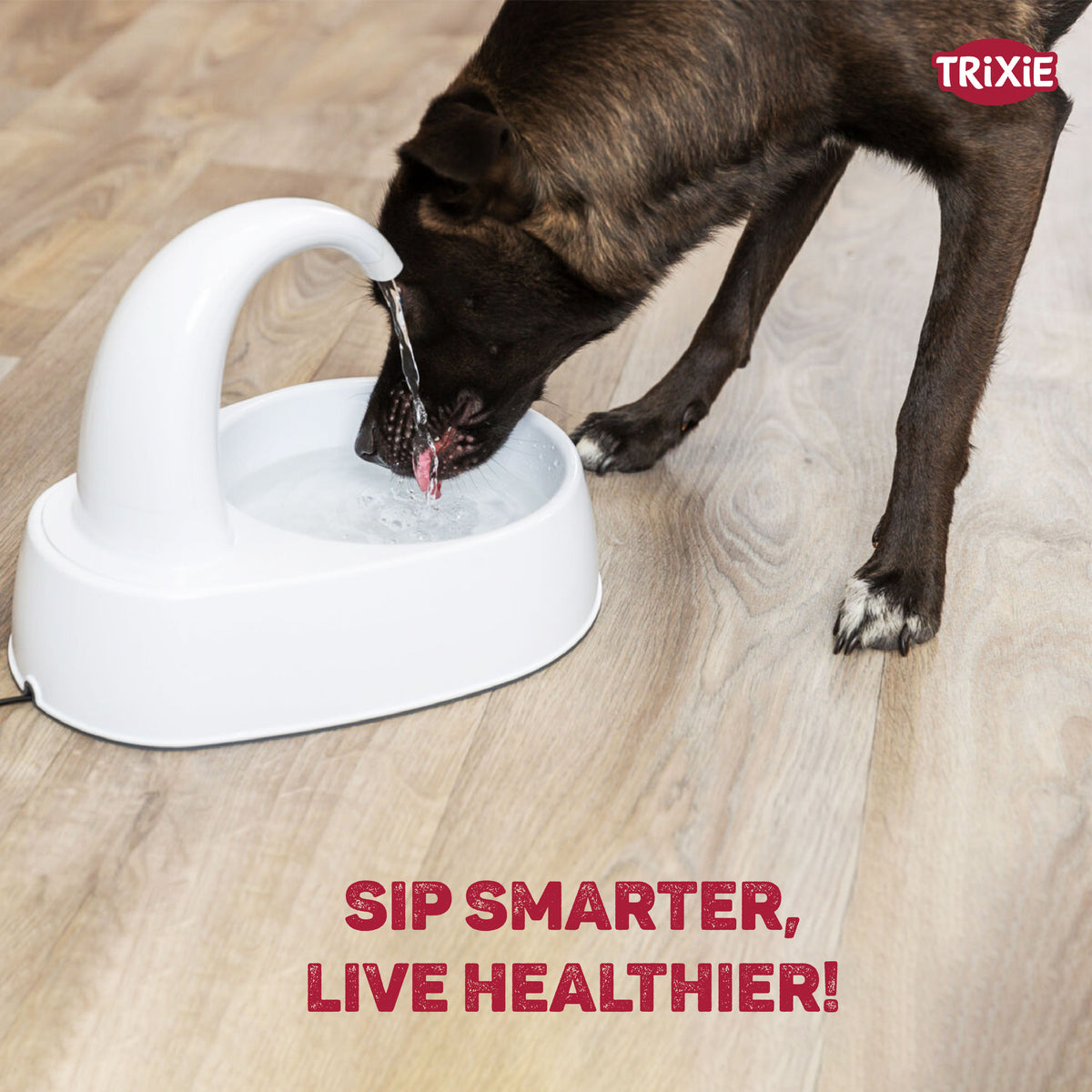 Trixie Curved Stream drinking fountain, plastic, 2.5 l/25 × 24.5 × 35 cm, white